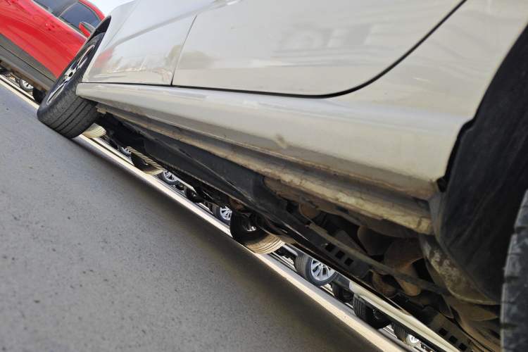 Used Volkswagen Polo 2014 1.4L Manual Fashion Edition
