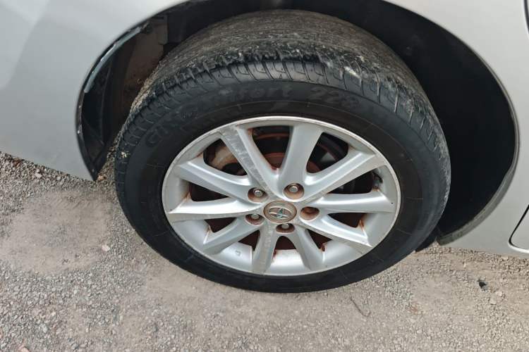 Used Toyota Levin 2014 1.6E Manual New Edition
