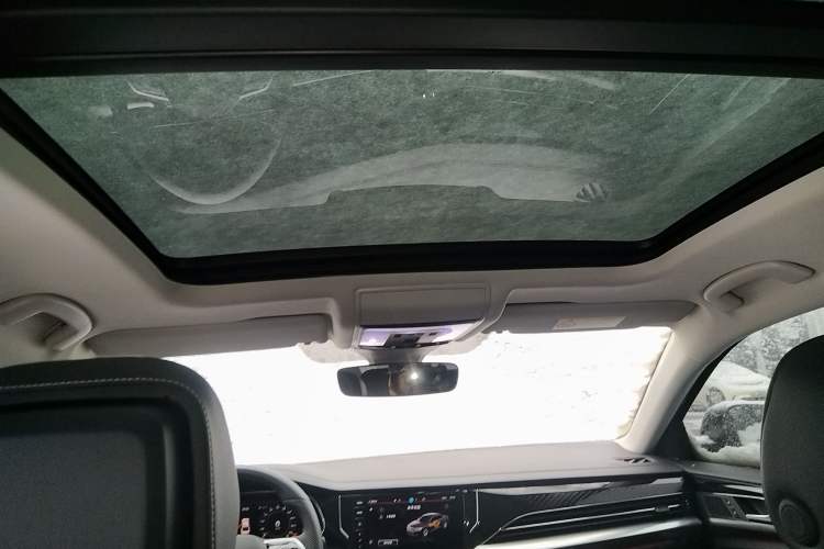 Used Volkswagen Passat 2024 380TSI Dragon Glory Edition
