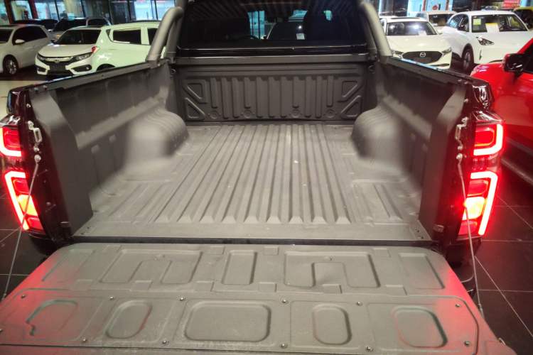 Used Great Wall Poer 2024 2.4T Commercial Version Automatic Diesel Two-Wheel Drive Elite Edition