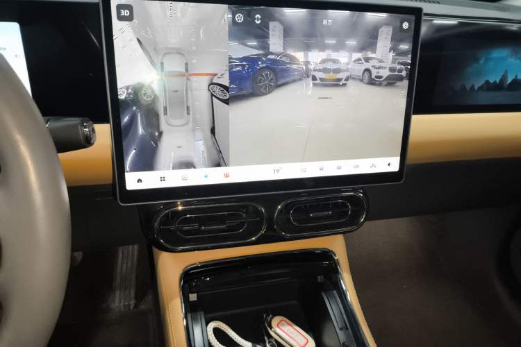 Used Leapmotor C01 2024 Range-Extended 316 Deluxe Edition
