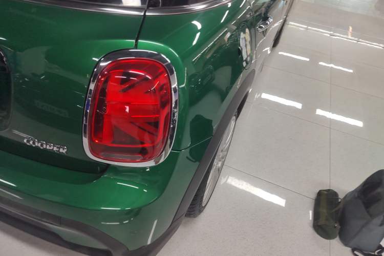 Used  MINI 2022 1.5T COOPER Classic Edition Five-Door Version
