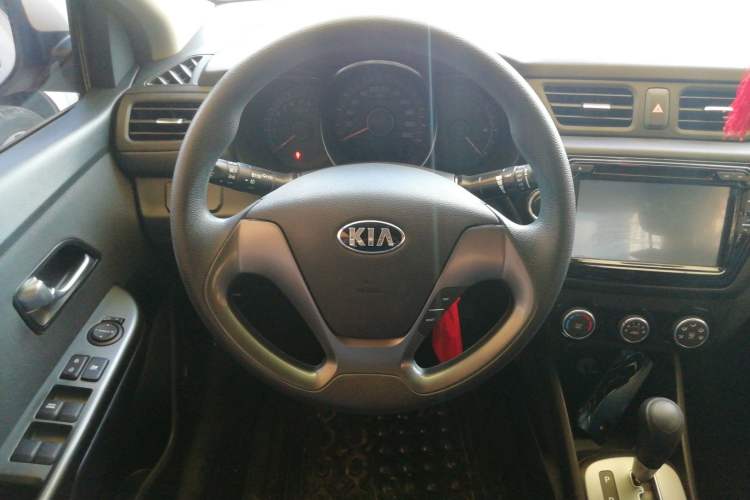 Used Kia K2 2015 Sedan 1.4L Automatic GLS