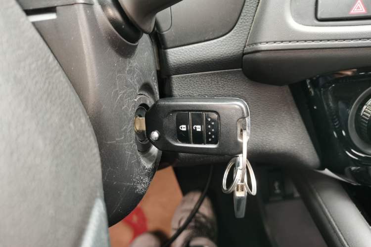 Used Honda Vezel 2020 1.5L CVT Pioneer Edition
