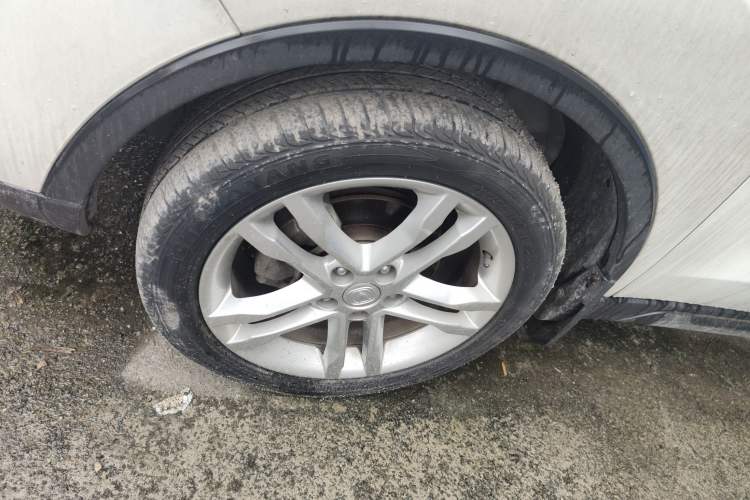 Used Changan CS35 2015 1.6L Manual Luxury Model China IV Standard