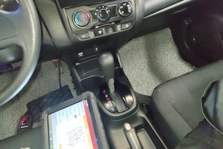 Used Honda Fit 2016 1.5L LX CVT Comfort Model
