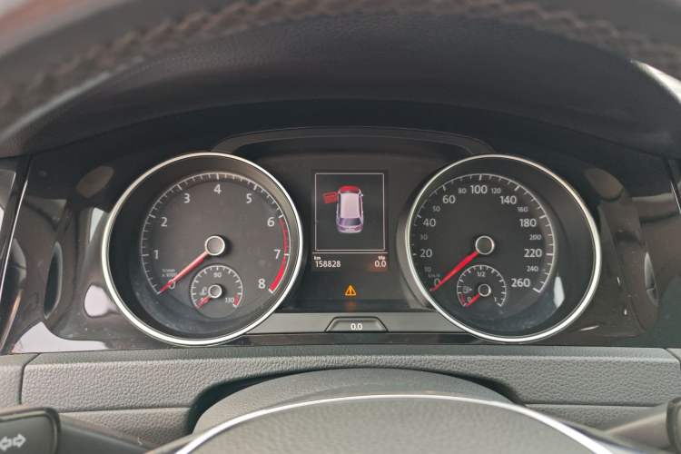 Used Volkswagen Golf 2014 1.4TSI Luxury Travel Edition
