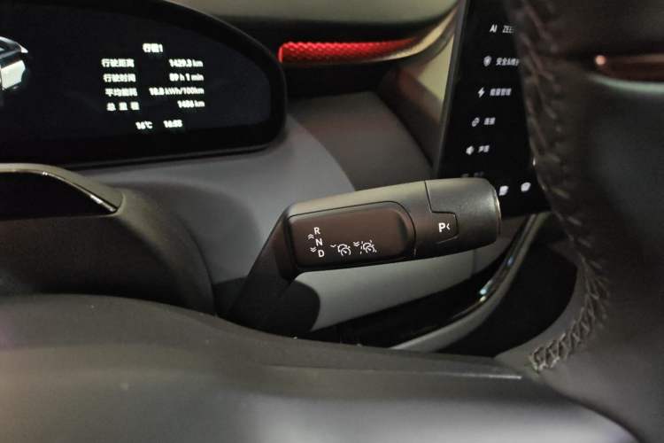 Used Zeekr MIX 2025 Long-Range Intelligent Driving Edition
