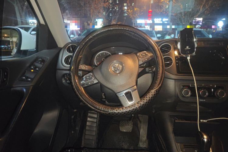 Used Volkswagen Tiguan L 2016 300TSI Automatic Two-Wheel Drive Comfort Edition
