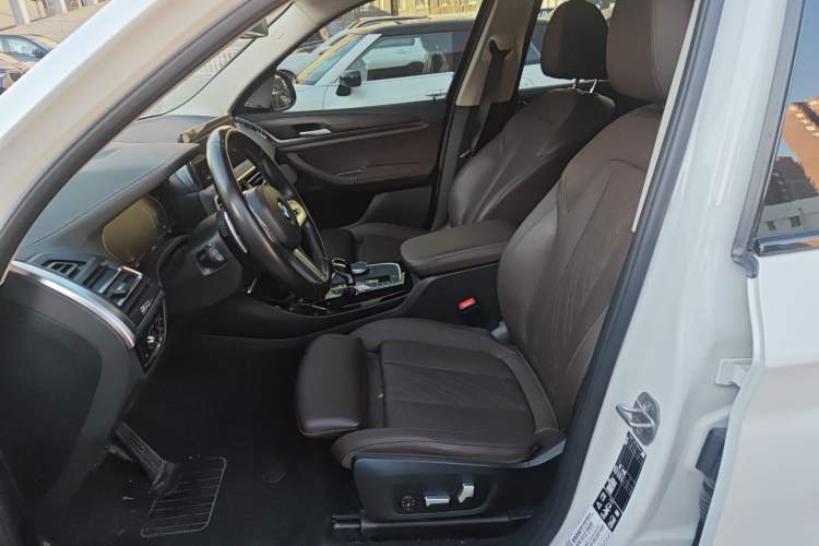 Used BMW X3 2022 Second Facelift xDrive30i Leading Edition M Night Sky Package