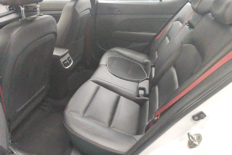 Used Hyundai Elantra (6th Generation / Lingdong) 2019 1.4T Dual-Clutch Xuan Dong · Dynamic Model
