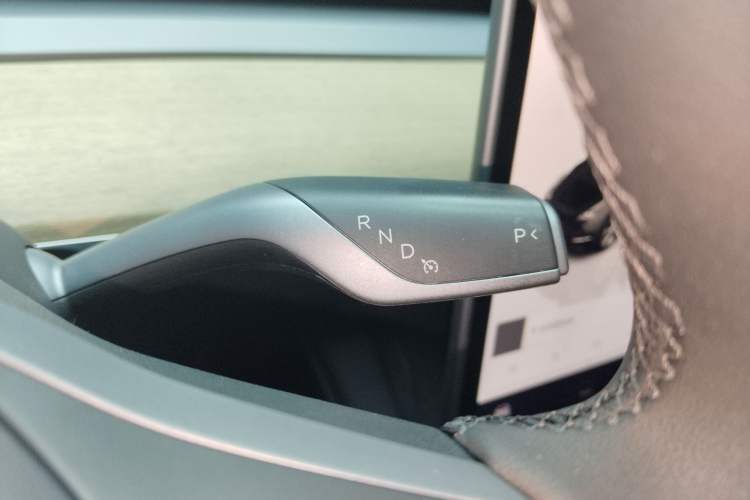 Used Tesla Model Y 2022 Rear-Wheel-Drive Version