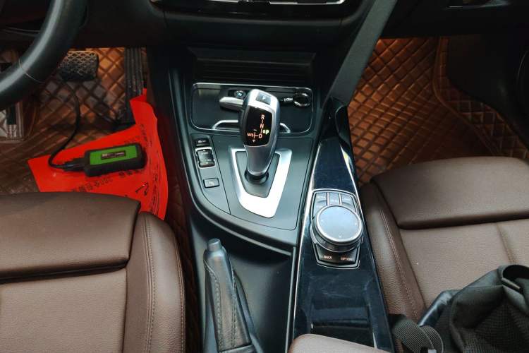 Used BMW 3 Series 2019 320Li Fashion Model
