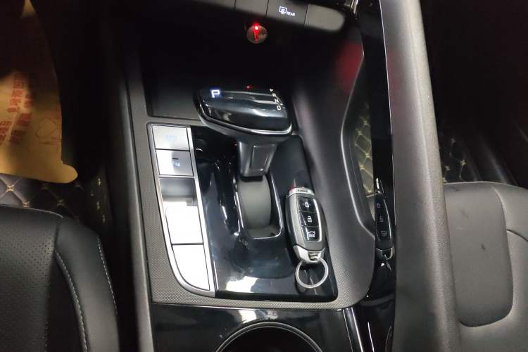 Used Hyundai Elantra 2023 1.5L CVT GLX Elite Edition