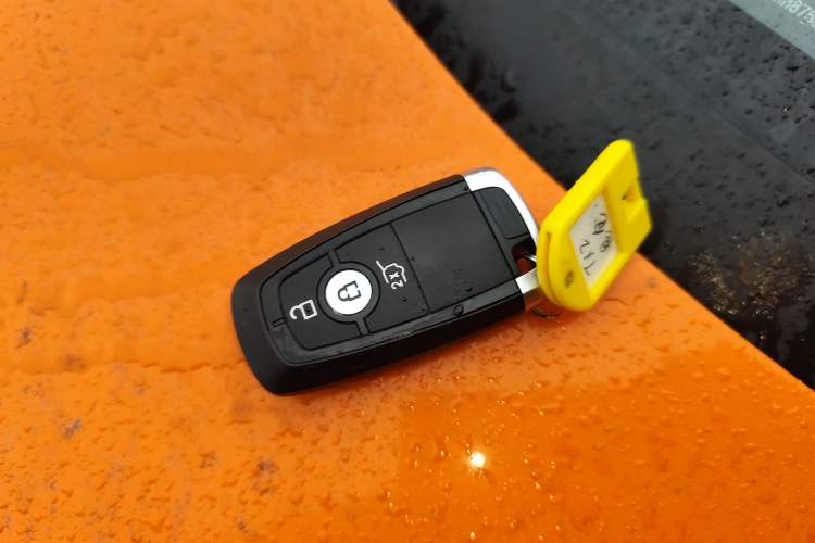 Used Ford Explorer 2024 2.3T EcoBoost Kunlun Peak Edition 7-Seater
