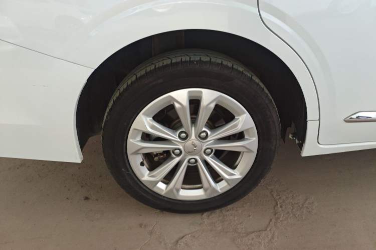 Used Wuling Jiachen 2022 1.5L Manual Comfort Edition
