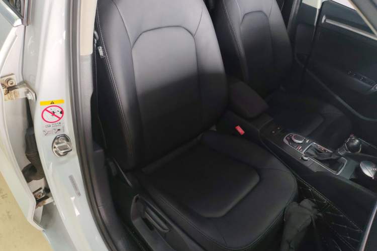 Used Audi A3 2015 Limousine 35 TFSI Millionth Anniversary Intelligent Leading Model