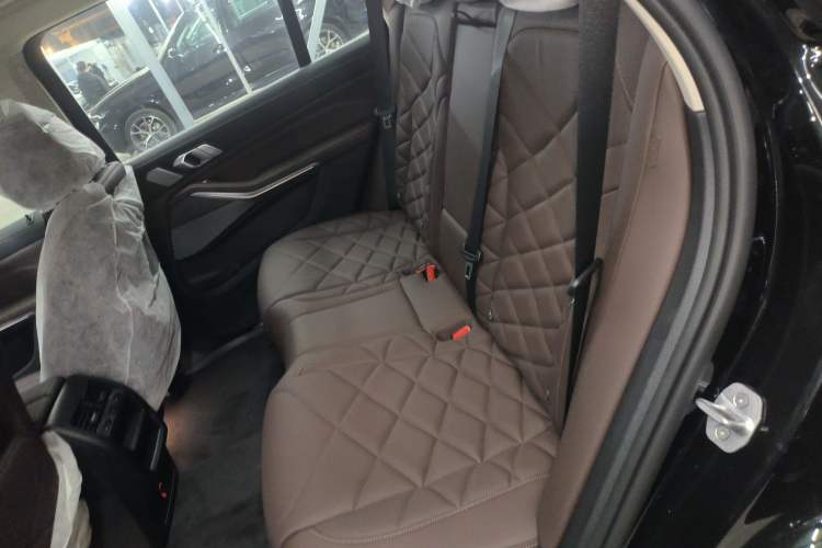 Used BMW X5 2023 xDrive 30Li Luxury M Sport Night Edition Package
