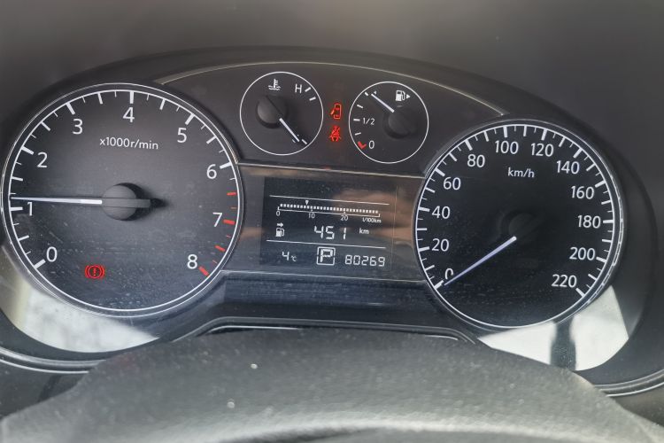 Used Nissan Tiida 2014 1.6L CVT Smart Model