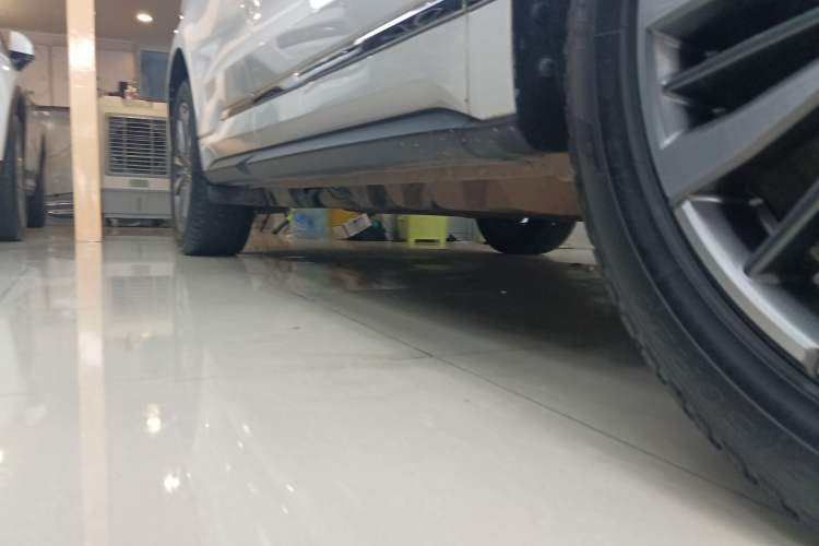 Used Ford Edge 2021 PLUS EcoBoost 245 Two-Wheel-Drive Titanium 7-Seater
