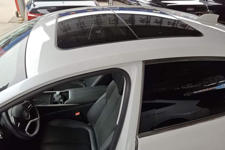 Used Buick LaCrosse 2023 28T Prestige Edition
