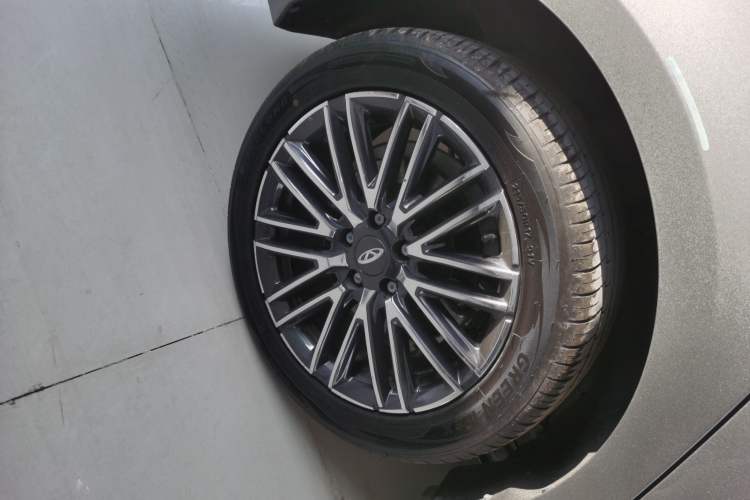 Used Chery Arrizo 8 2024 1.6T DCT Excellence Edition
