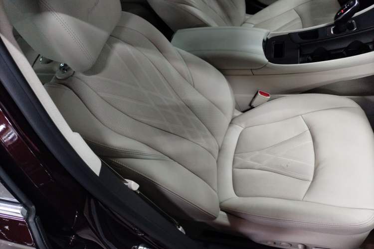 Used Buick LaCrosse 2021 Avenir Avia First-Edition Model
