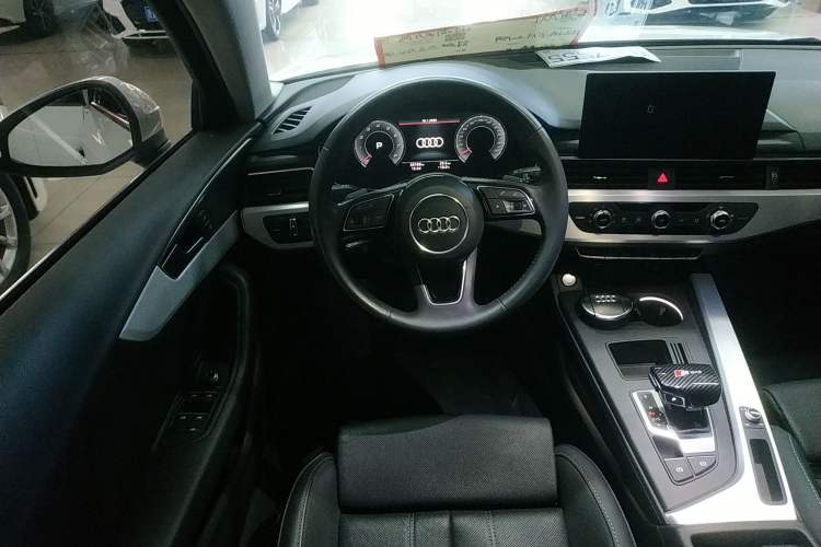 Used Audi A4L 2020 40 TFSI Fashion Dynamic Model
