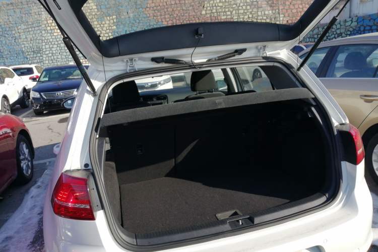 Used Volkswagen Golf 2016 1.6L Automatic Comfort Model