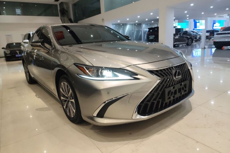 Used Lexus ES 2022 300h Excellence Edition