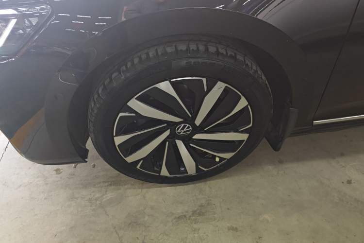 Used Volkswagen Passat 2022 330TSI Starry Luxury Edition
