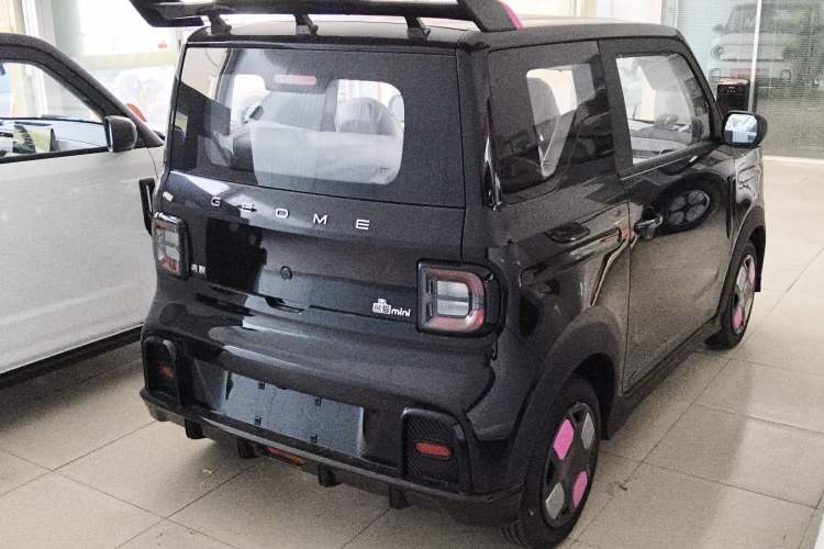 Used  Panda 2025 210km Panda Kart
