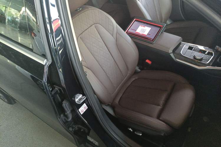 Used BMW 3 Series 2023 325Li M Sport Package
