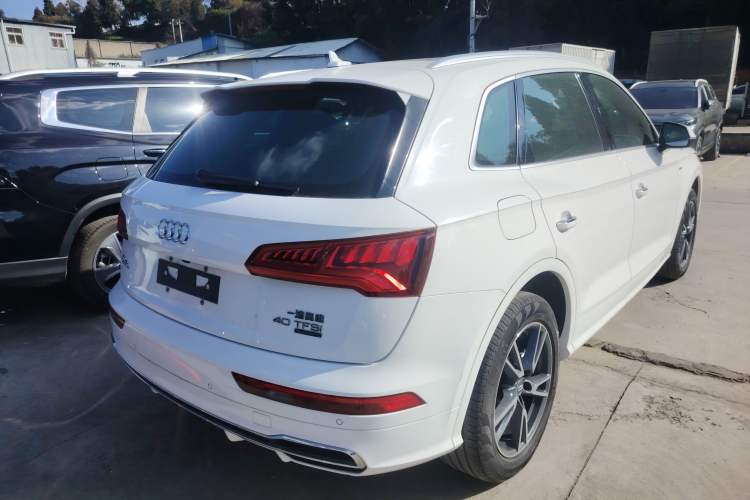 Used Audi Q5L 2020 Updated 40 TFSI Prestige Fashion Edition
