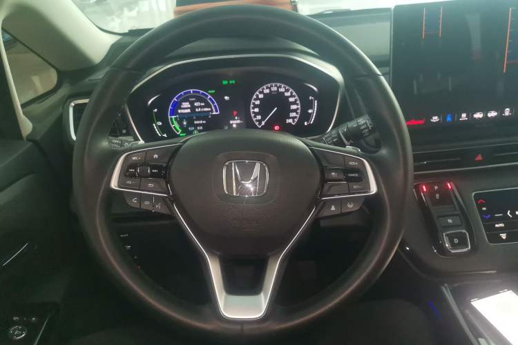 Used Honda Elysion 2024 2.0L eHEV Luxury Edition