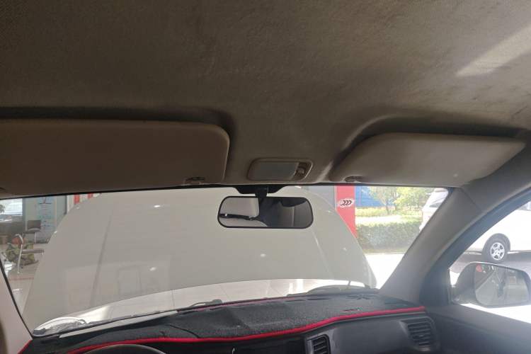 Used Wuling Hongguang V 2019 1.5L Jingqu Version China VI LAR
