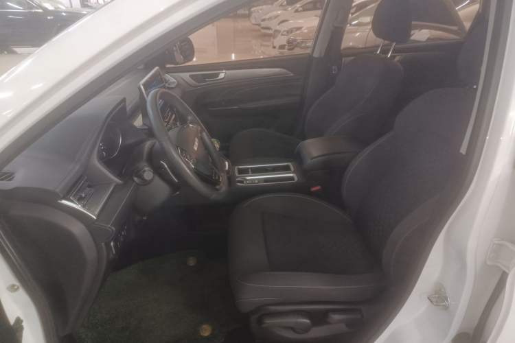 Used Haval M6 2021 PLUS 1.5T DCT Elite Smart Connectivity Model

