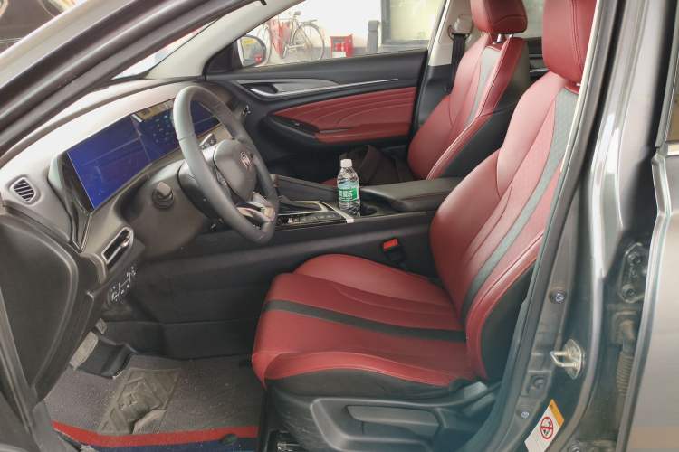 Used Changan Eado 2021 PLUS Blue Whale NE 1.4T GDI DCT Prestige Model
