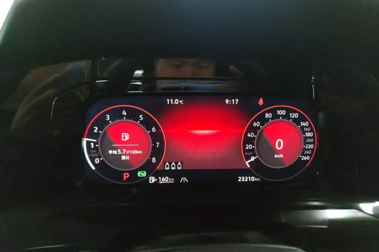 Used Volkswagen Golf 2023 Facelift 280TSI DSG R-Line Lite
