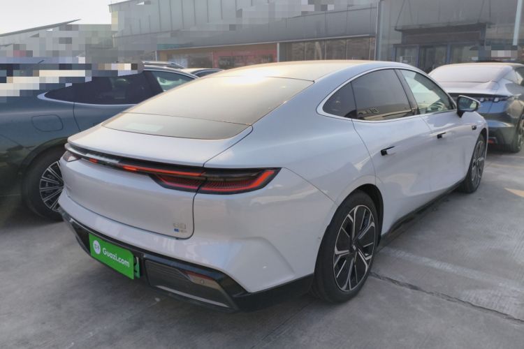 Used  E8 2024 665 km Range Rear-Drive Starship Intelligent Driving Version