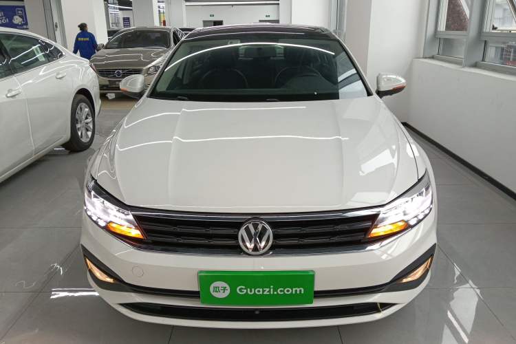 Used Volkswagen Lamando 2019 230TSI DSG Vision Edition China VI Standard
