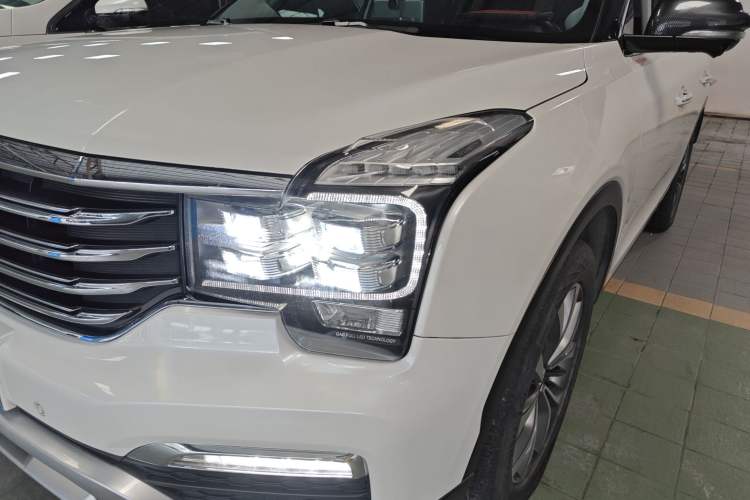 Used GAC Trumpchi GS8 2017 320T Two-Wheel Drive Luxury Smart Connectivity Version (7 Seats)