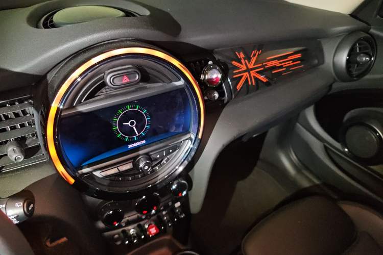 Used MINI MINI 2021 2.0T COOPER S Classic Edition
