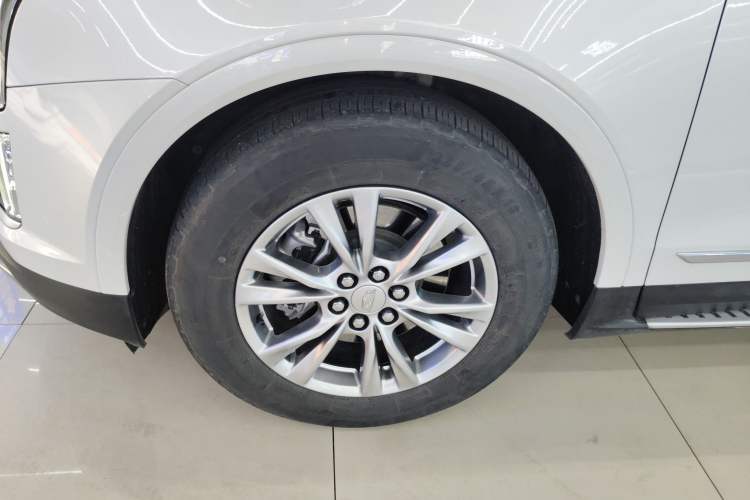 Used Cadillac XT5 2021 28T Luxury Version