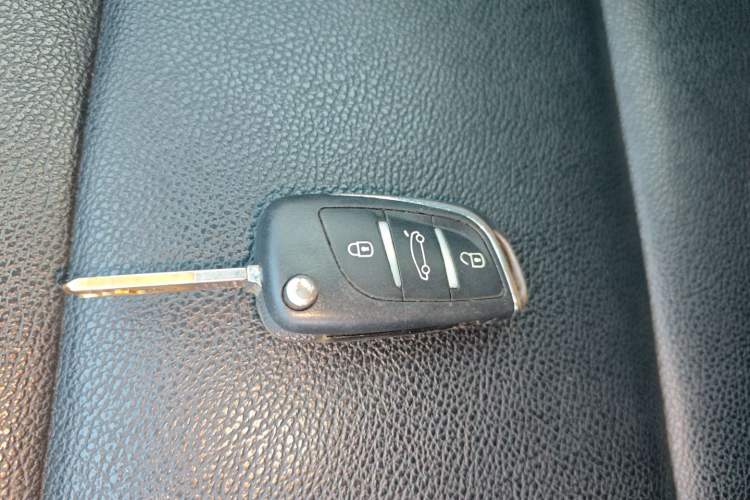 Used Citroen C-Quatre 2016 Classic Sedan 1.6L Manual - Premium Version
