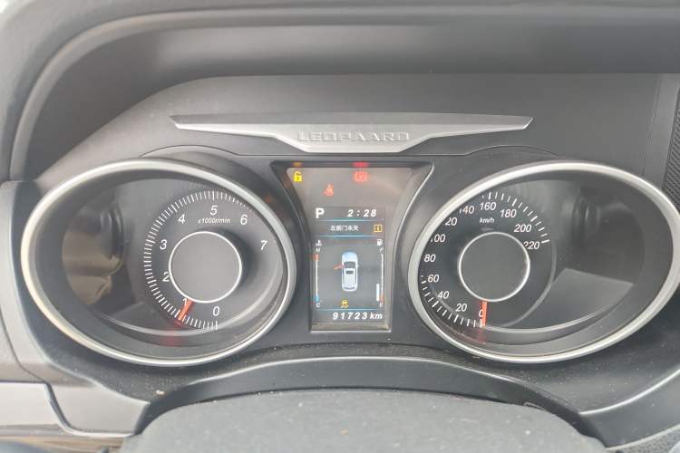 Used Leopaard CS10 2017 2.0T Automatic Urban Version
