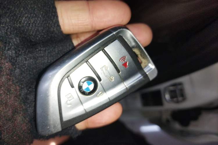 Used BMW 3 Series 2018 320Li Leading Model M Sport Package