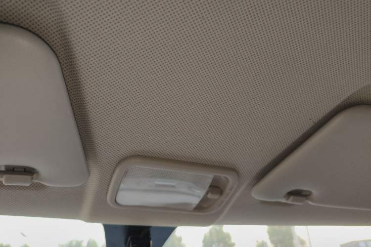 Used Wuling Hongguang MINIEV 2022 Macaron Premium Model – Lithium Iron Phosphate
