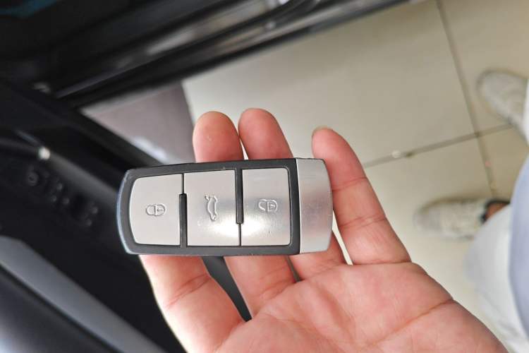 Used Volkswagen Magotan 2016 1.8TSI Smart Comfort Model
