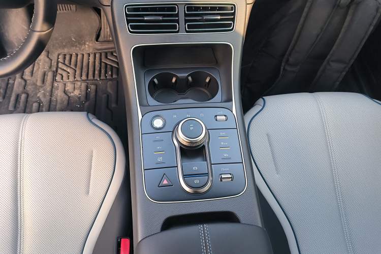 Used BYD Destroyer 05 2024 HONOR Edition DM-i 55KM Luxury Model
